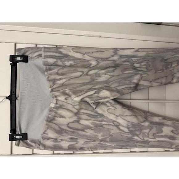 Nike dri-fit capri leggings grey tones - Picture 4 of 5